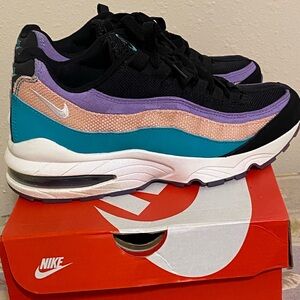 Air Max 95 Have a Nike Day